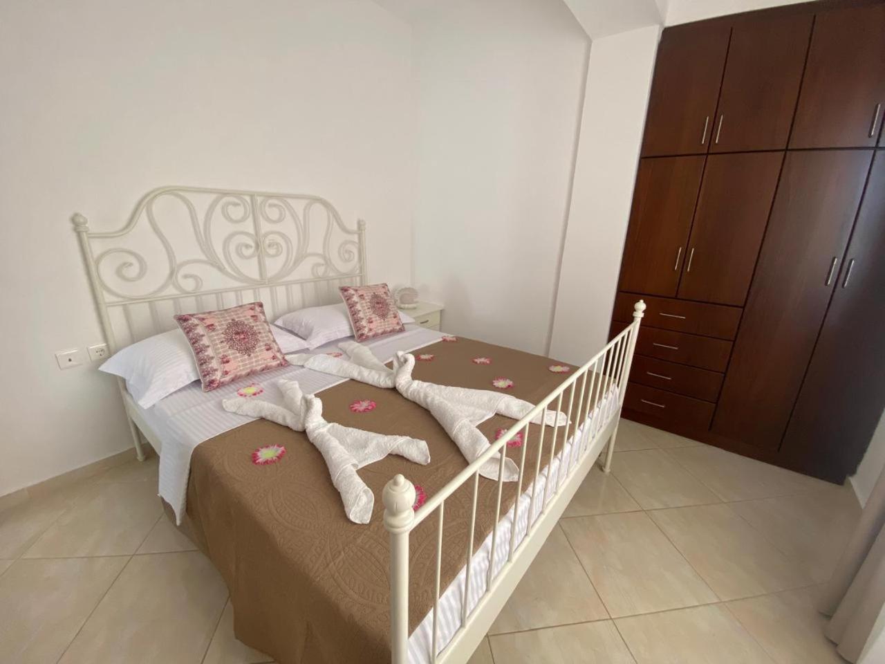 Tarace Sea View Apartment Sarandë Exteriér fotografie